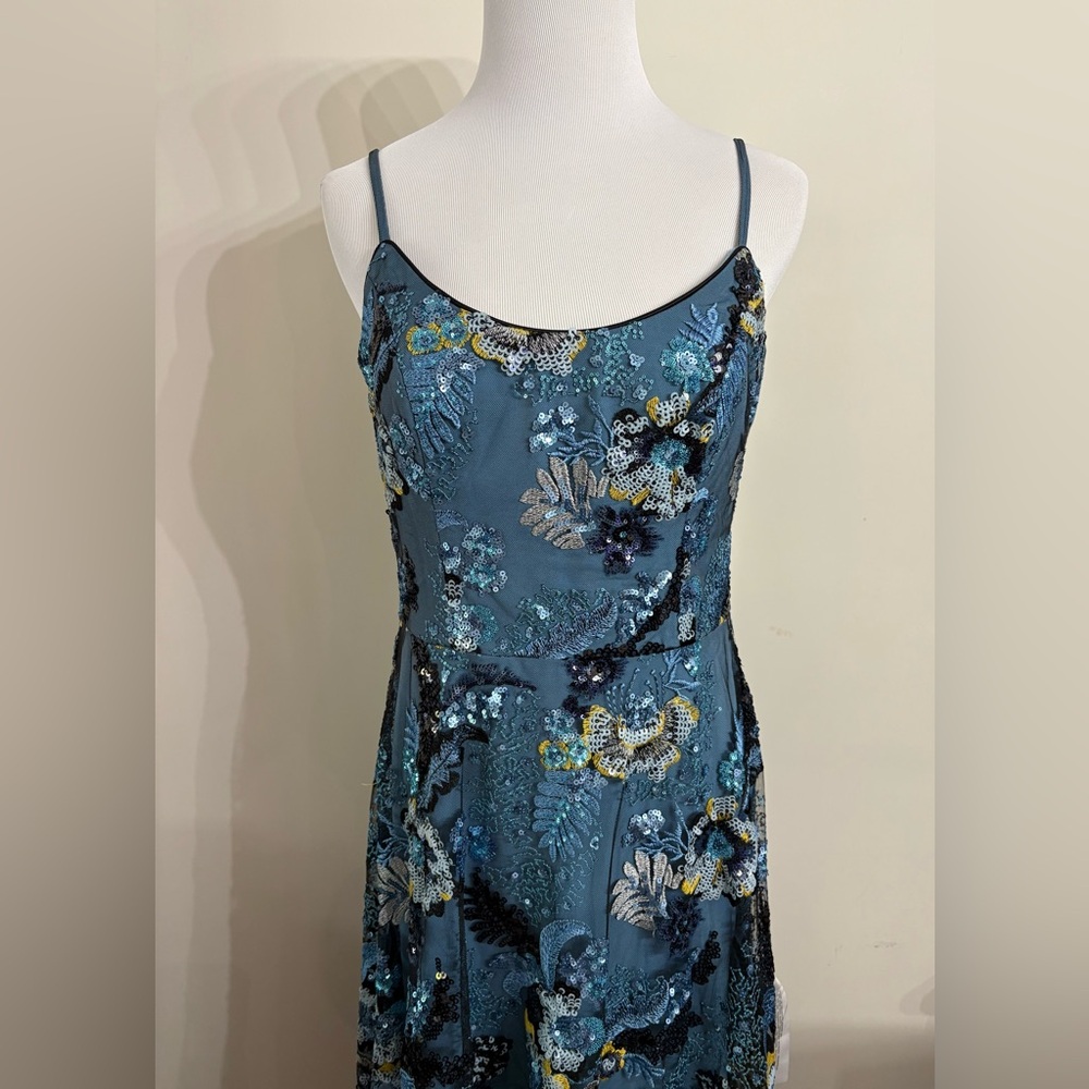 Dress The Population Umalina Sequin Floral Fit & Flare Gown Blue Sz M - Picture 4 of 14